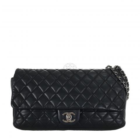 Chanel coco 2025 rain flap